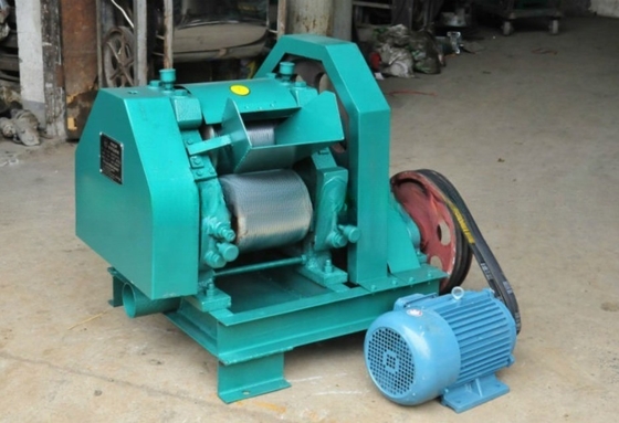 식품 음료 5.5kw 완전 자동 4T / H 산업 설탕 사탕수수 수제 기계
