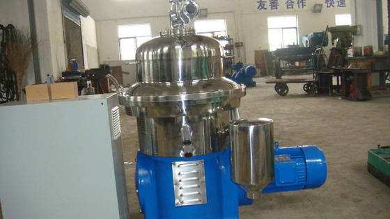 500 KG 용량 1000L / H 자동 청소와 함께 우유 크림 분리 2200 * 1350 * 1150mm