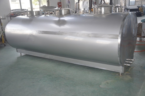 SUS304/316L 용량 10000L의 장거리 우유 운송 실린더 탱크