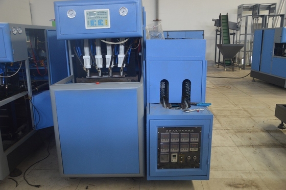 1250 KG 무게 손 작동 4 구멍 순수 병 블로 폼 머신 220V / 380V / 415V / 440V / 480V 전압