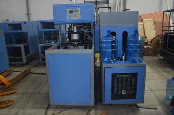 반자동 20 리터 드럼 블로 폼 머신 18 kW 전력 및 1650 KG 무게