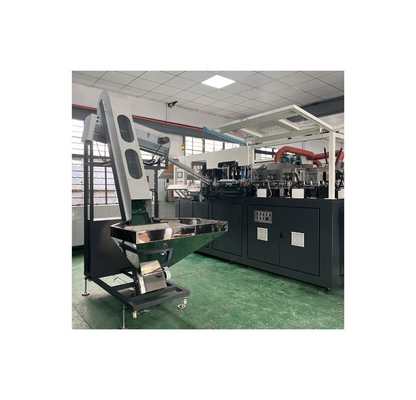 80kN 클램핑 힘 40kW 전력 완전 자동 6 홀리 600ml 병 불형 기계