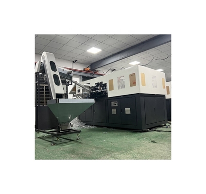 80kN 클램핑 힘 40kW 전력 완전 자동 6 홀리 600ml 병 불형 기계