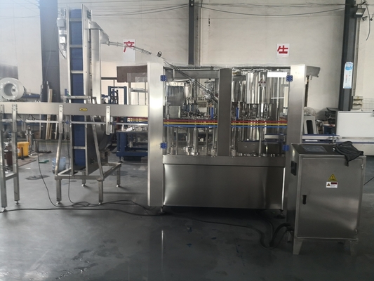 330-4000ML 충전 부피 SUS304 고객의 요구 사항에 대한 음료 충전 기계